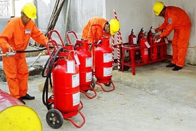 Báo cáo công tác quản lý, bảo quản và bảo dưỡng phương tiện PCCC