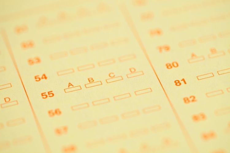 Câu hỏi trắc nghiệm luật quản lý thuế kiểm tra công chức