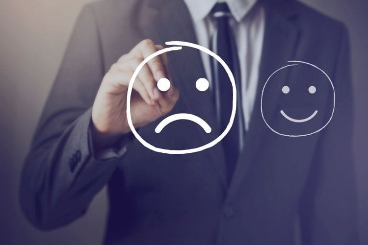Khiếu nại là gì? Những vấn đề cần biết về khiếu nại 1 khieu nai la gi nhung van de can biet ve khieu nai