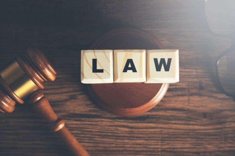 Căn cứ xác lập quyền sử dụng đất là gì?