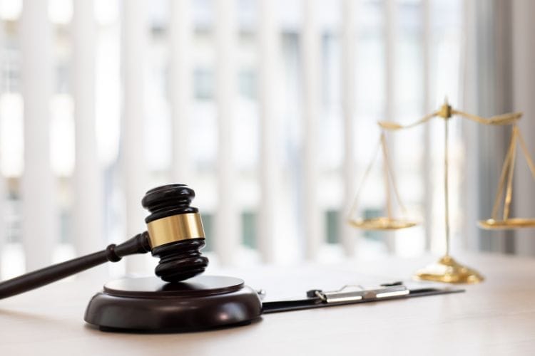 Phân biệt tố giác tội phạm và tin báo về tội phạm