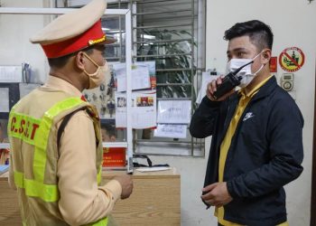 CSGT tuần tra, kiểm soát công khai kết hợp với hóa trang khi nào?