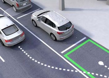 Quy định về lùi xe khi tham gia giao thông