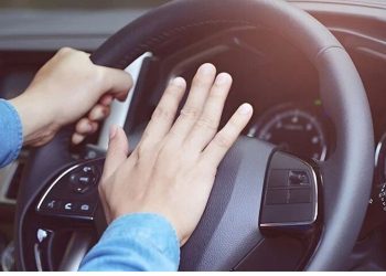 Quy định về sử dụng tín hiệu còi khi tham gia giao thông