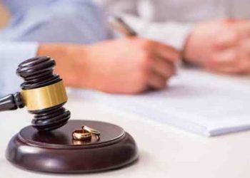 Nộp đơn ly hôn ra Tòa đã được coi là ly hôn chưa?