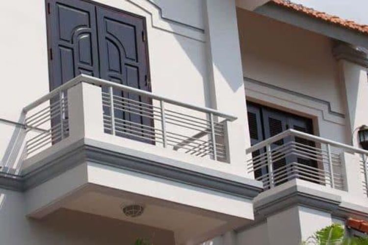 How to build windows and balconys?